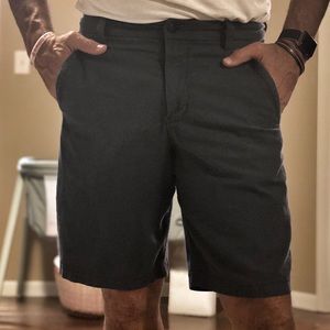 Lululemon Commission shorts Size 34